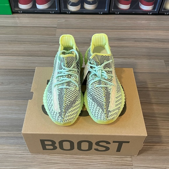 Adidas Yeezy Boost 350 V2 (Non Reflective) - Picture 2 of 2